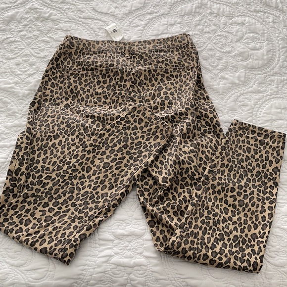 Cheetah jeans - Picture 2 of 2